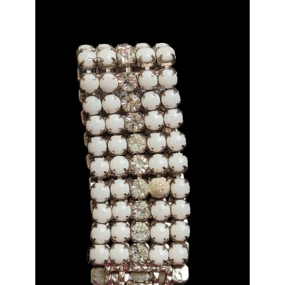 Vintage bracelet rhinestone and white beads statement Estate 7 inch - Picture 8 of 11
